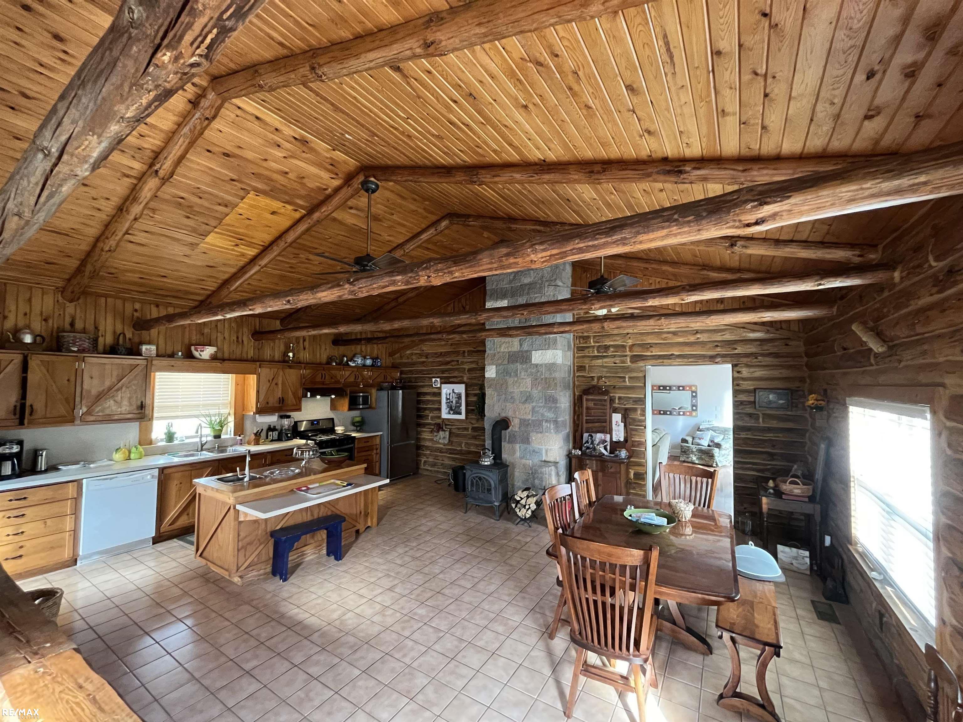 2608 Arenac State Road Standish, MI 48658 - Photo 6 of 25
