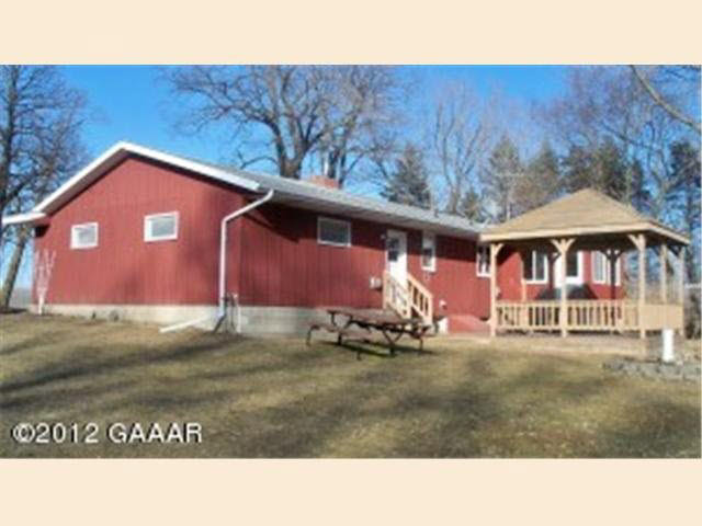 6512 O'Brien Road Northeast Nelson, MN 56355 - Photo 4 of 16 Gallery Image 4