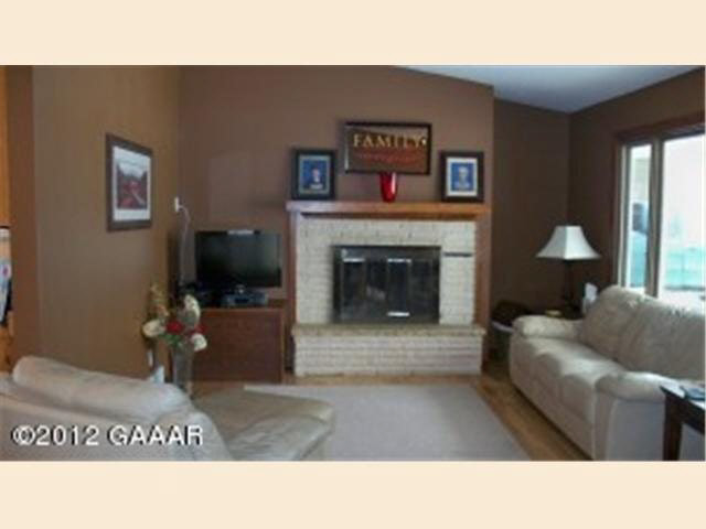 6512 O'Brien Road Northeast Nelson, MN 56355 - Photo 5 of 16 Gallery Image 5