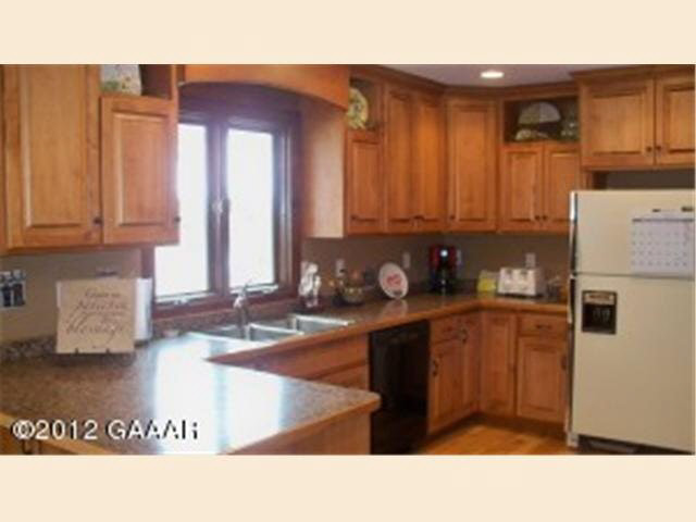 6512 O'Brien Road Northeast Nelson, MN 56355 - Photo 7 of 16 Gallery Image 7