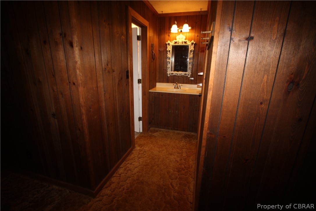 5093 Fletcher Road Gloucester, VA 23061 - Photo 25 of 47 Primary Bathroom