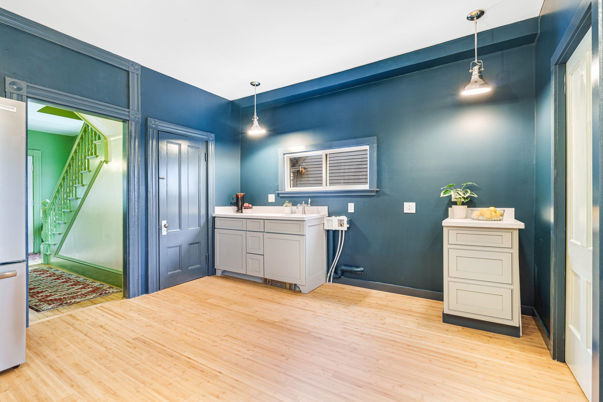 1073 State Road Eliot, ME 03903 - Photo 4 of 32