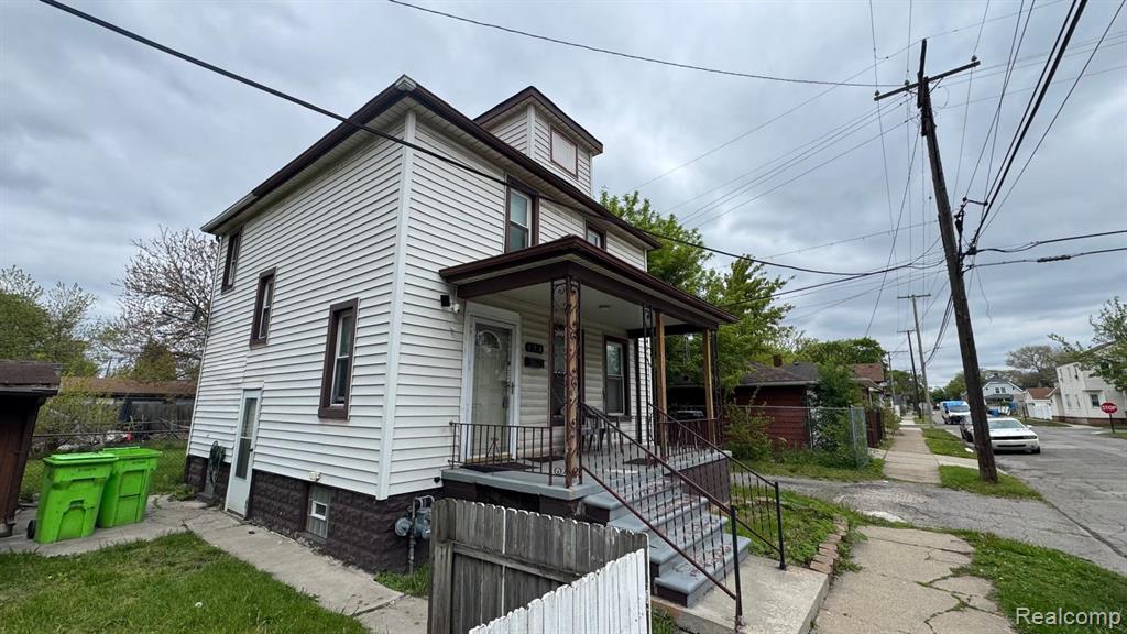 194 Genessee Street River Rouge, MI 48218 - Photo 2 of 9