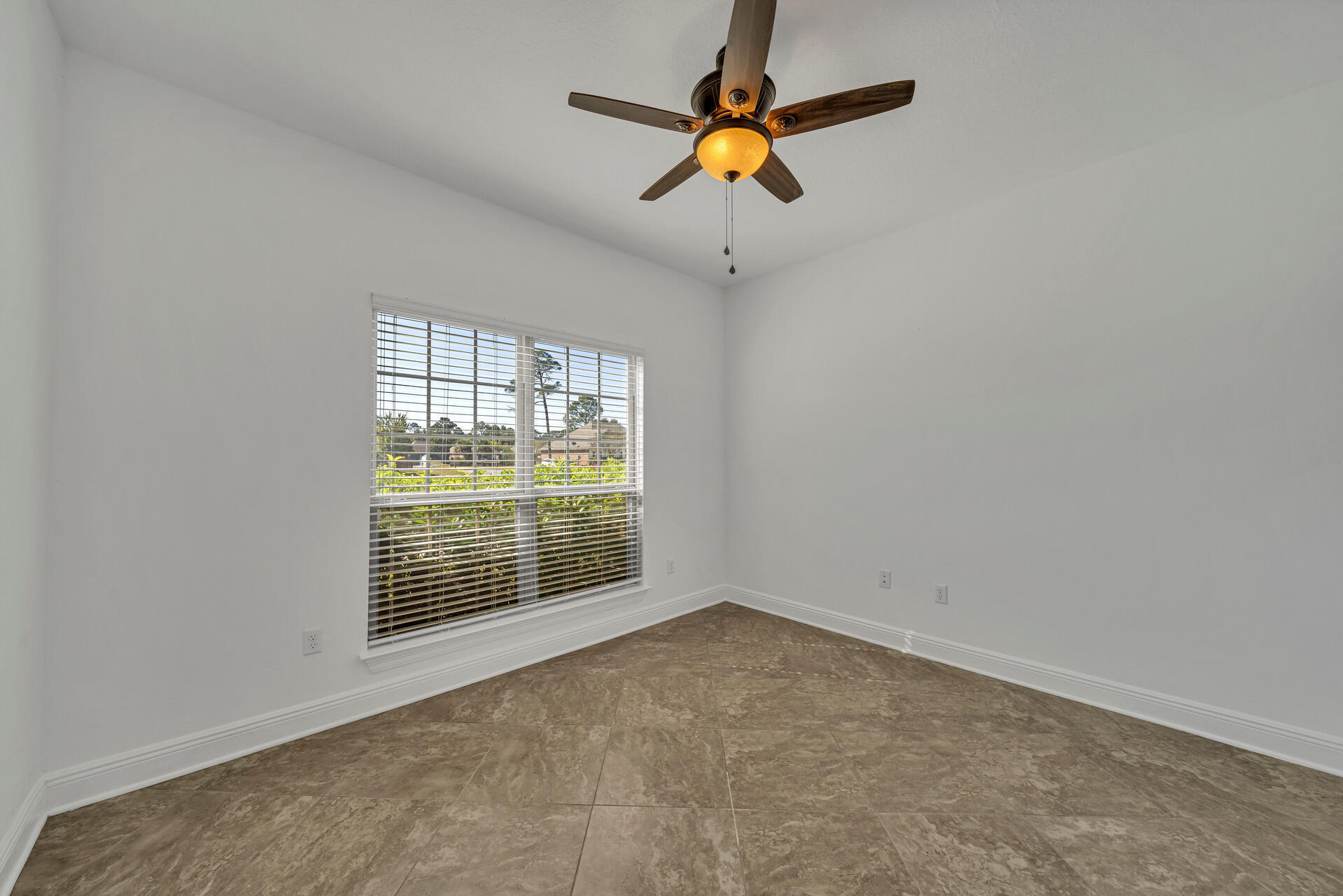 137 Lullaby Loop Santa Rosa Beach, FL 32459 - Photo 8 of 33 an empty room with a window