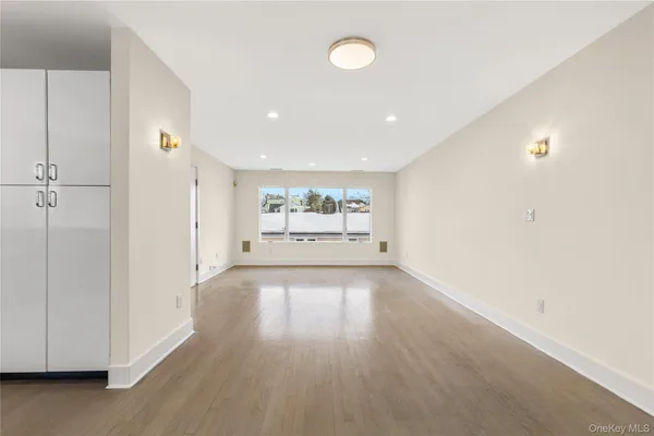 $3,300 | 301 South Ridge Street, Unit 2, Rye Brook, NY 10573