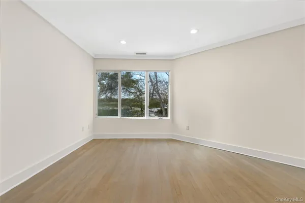 $3,300 | 301 South Ridge Street, Unit 2, Rye Brook, NY 10573