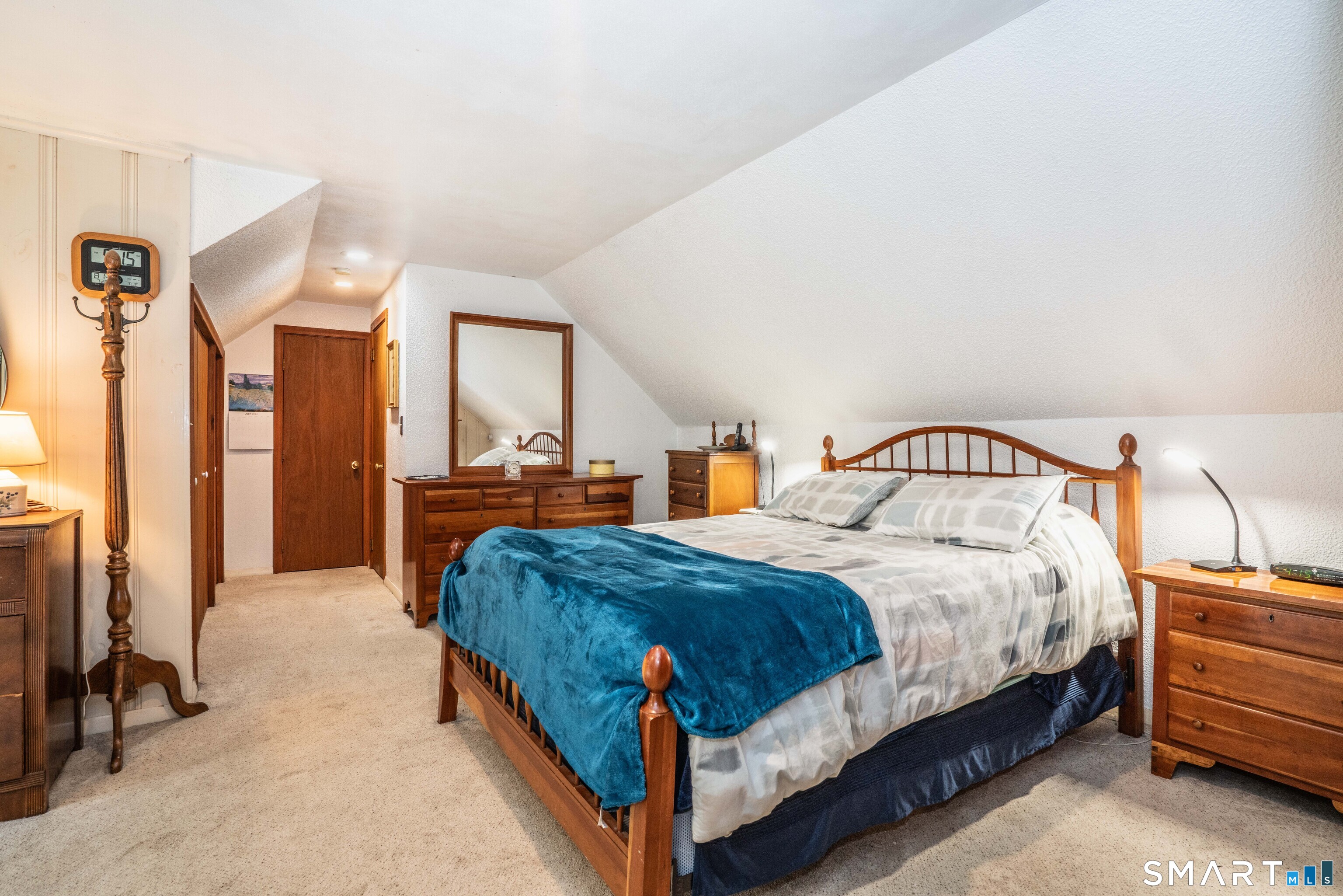 240 Haynes Road Avon, CT 06001 - Photo 23 of 40