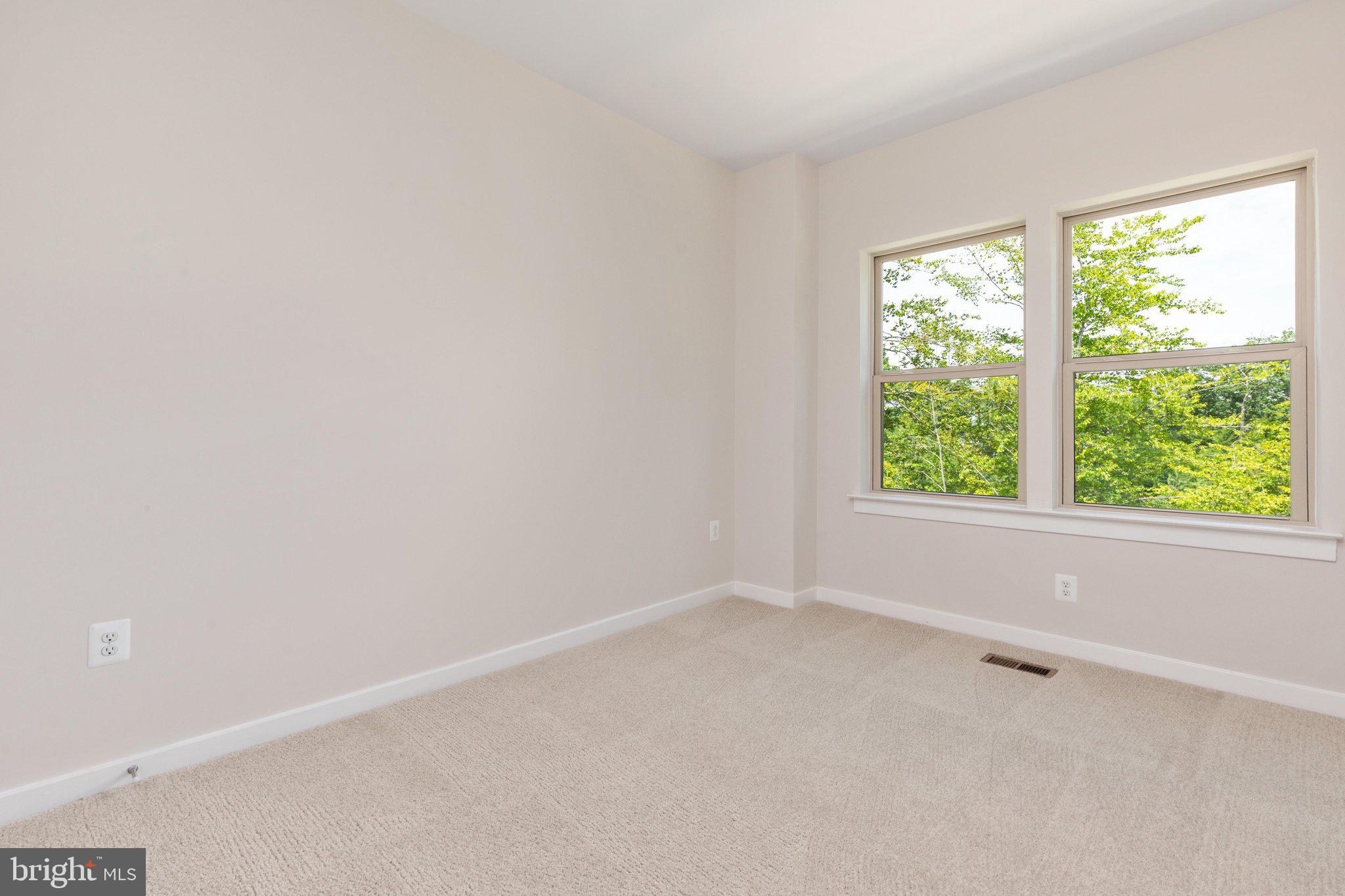 13658 Cobble Loop Woodbridge, VA 22193 - Photo 21 of 40