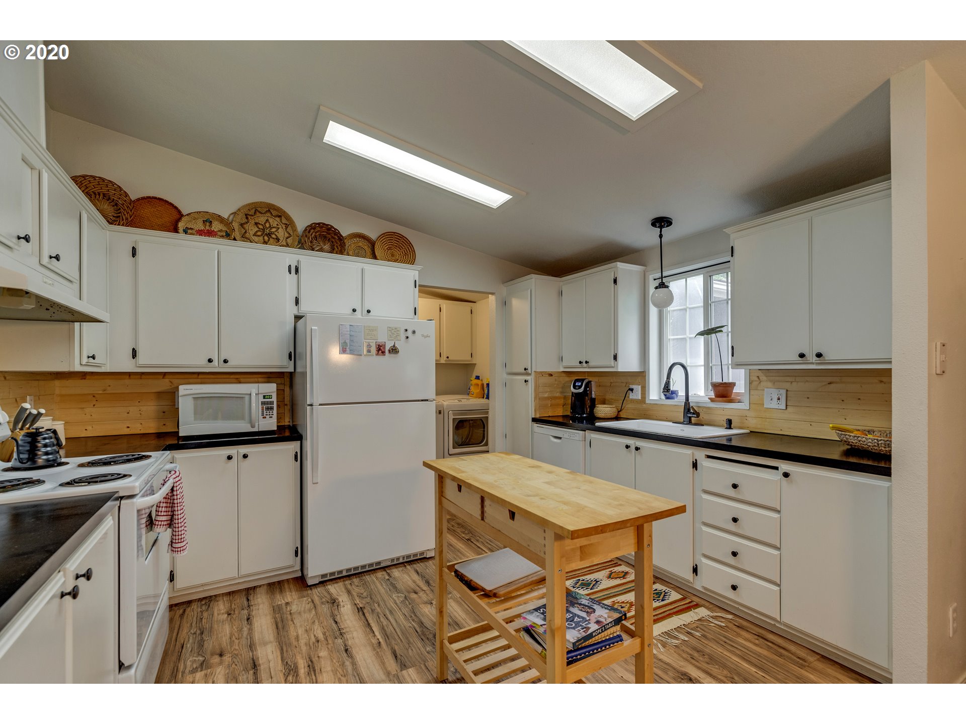 14267 South Caufield Road Oregon City, OR 97045 - Photo 14 of 30 Gallery Image 14