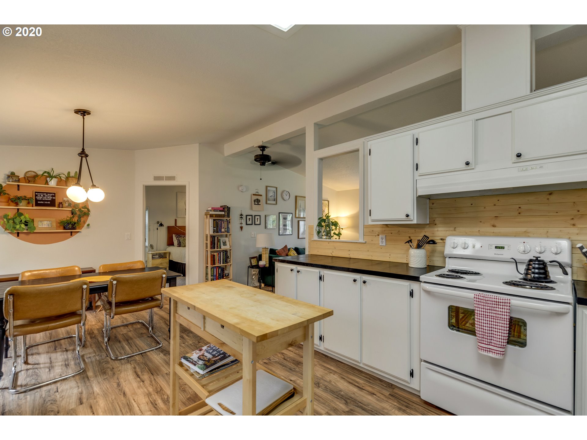 14267 South Caufield Road Oregon City, OR 97045 - Photo 16 of 30 Gallery Image 16