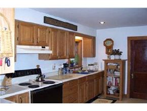 41 Hampton Falls Road Exeter, NH 03833 - Photo 2 of 9