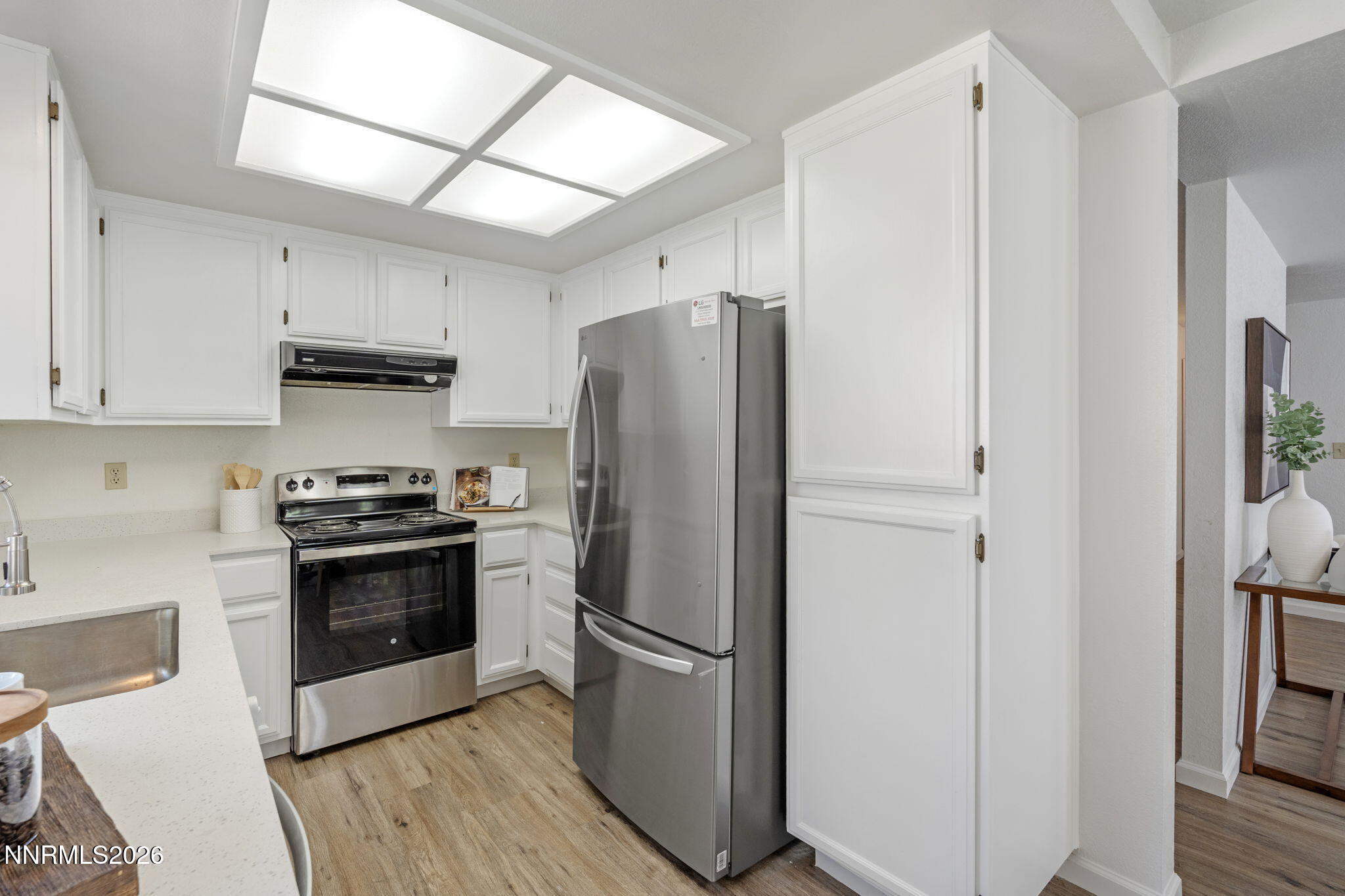 7541 Lighthouse Lane Reno, NV 89511 - Photo 12 of 32 17-web-or-mls-DSC08933
