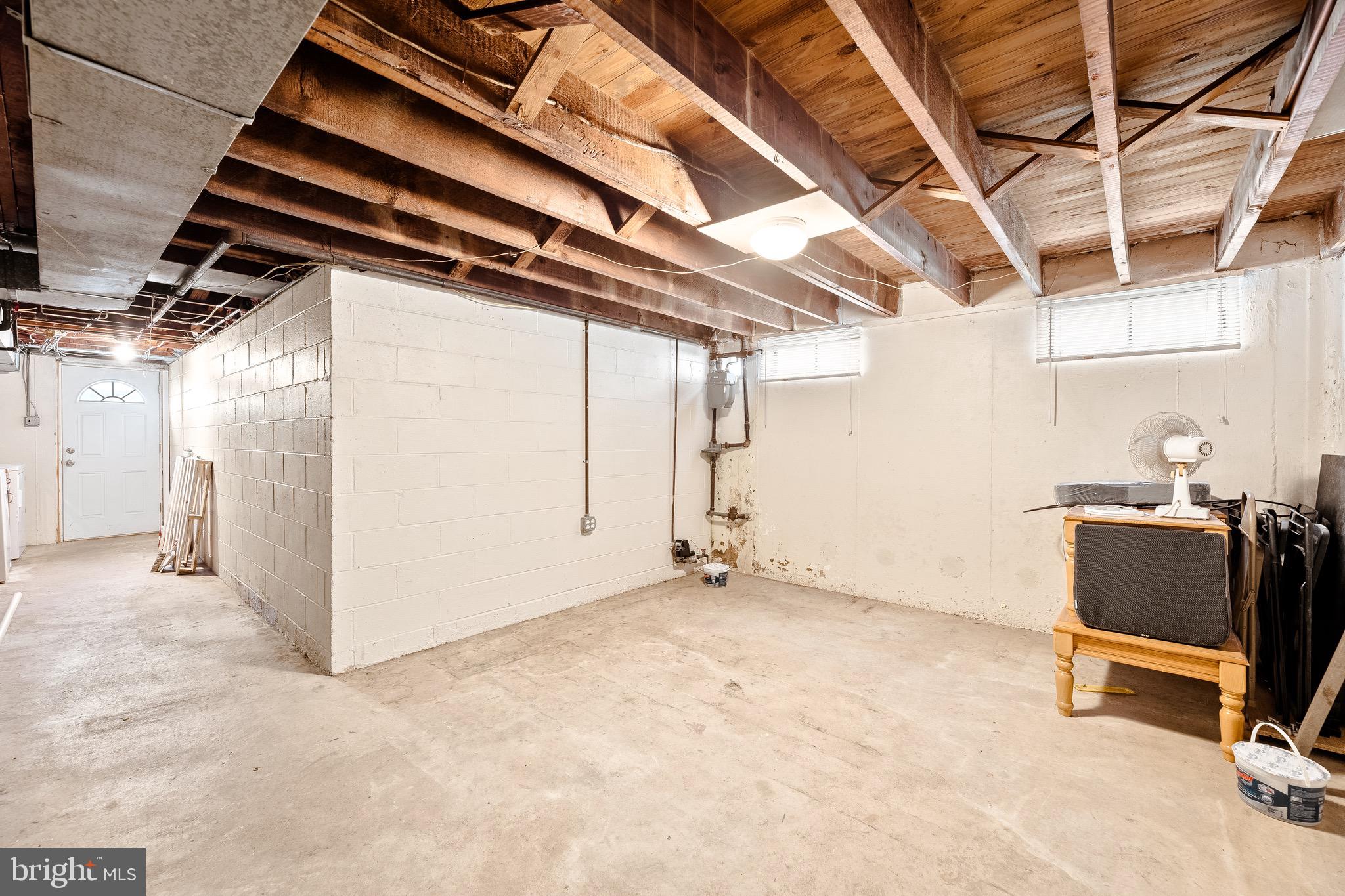 3464 Fitler Street Philadelphia, PA 19114 - Photo 20 of 22 a view of workspace with furniture