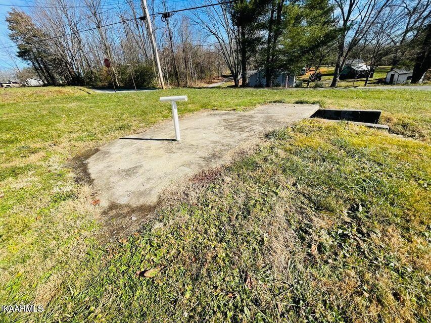 622 Harding Road Jamestown, TN 38556 - Photo 13 of 16