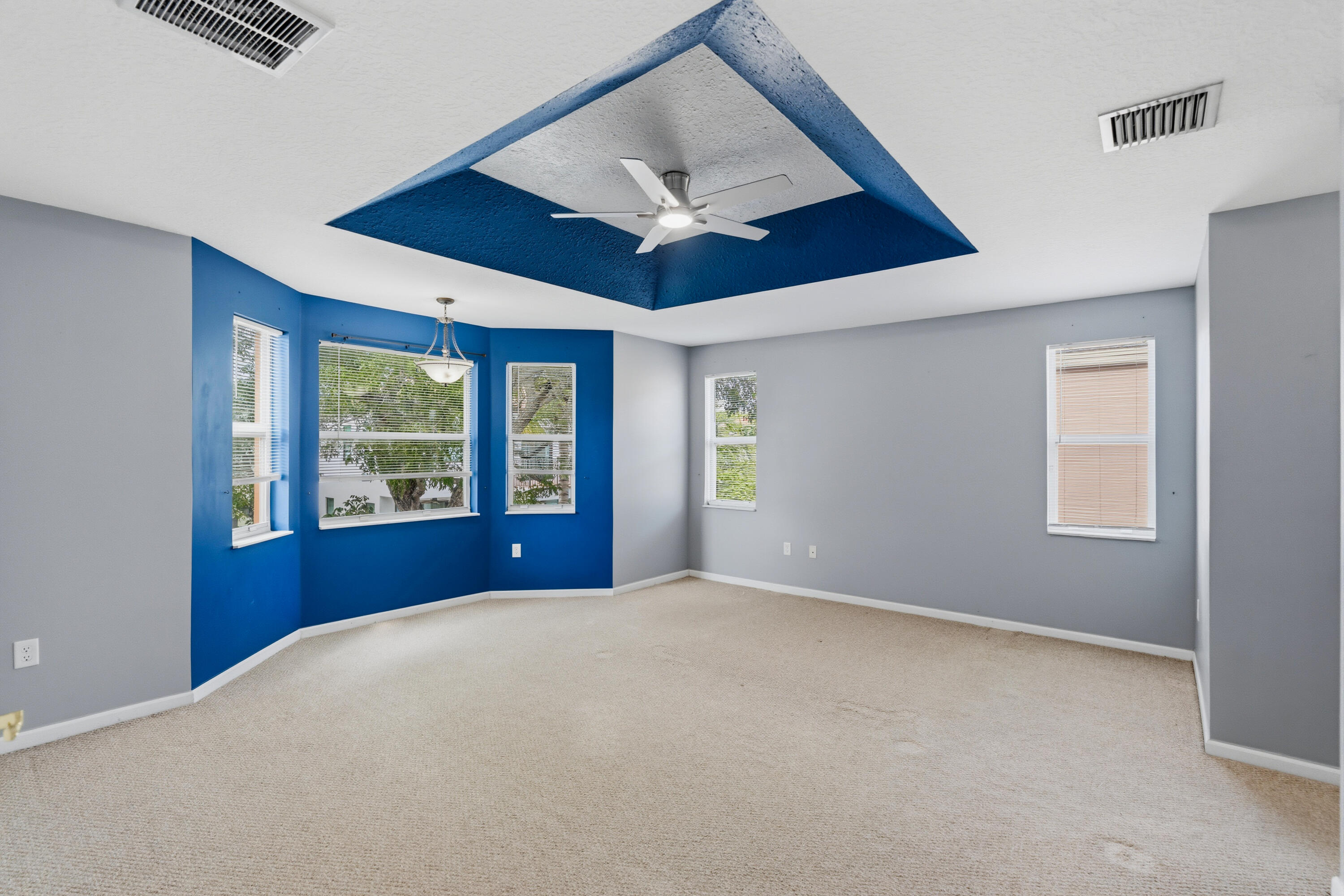 15744 Southwest 53rd Court Miramar, FL 33027 - Photo 18 of 56 DSC01610