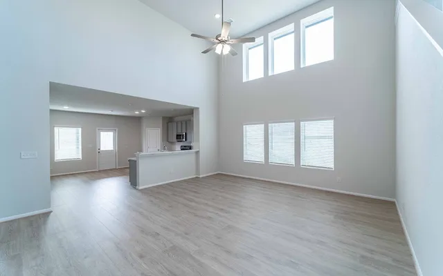 $426,155 | 113 Cougar Hl Drive, Jarrell, TX 76537