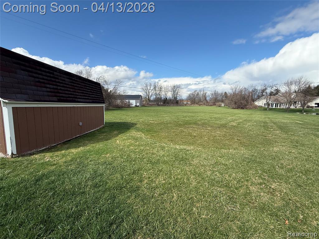 1496 Wiggins Road Fenton, MI 48430 - Photo 26 of 29