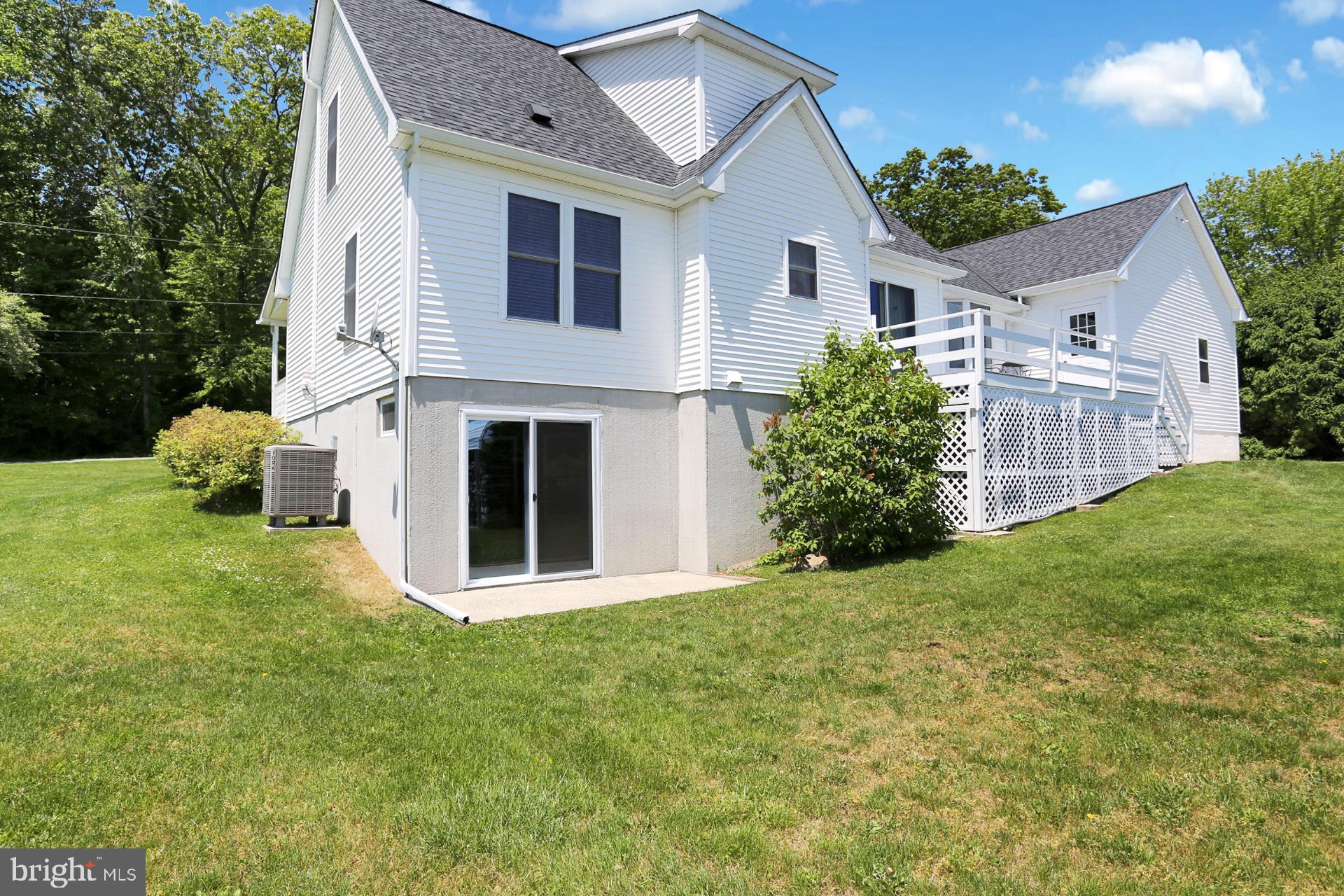 7174 Pine Tree Road Hereford, PA 18056 - Photo 3 of 31 Gallery Image 3