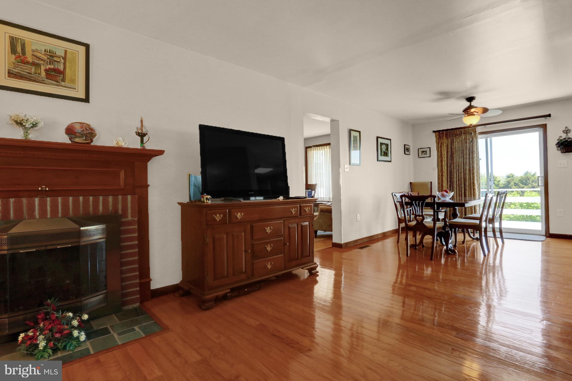 7174 Pine Tree Road Hereford, PA 18056 - Photo 9 of 31 Gallery Image 9