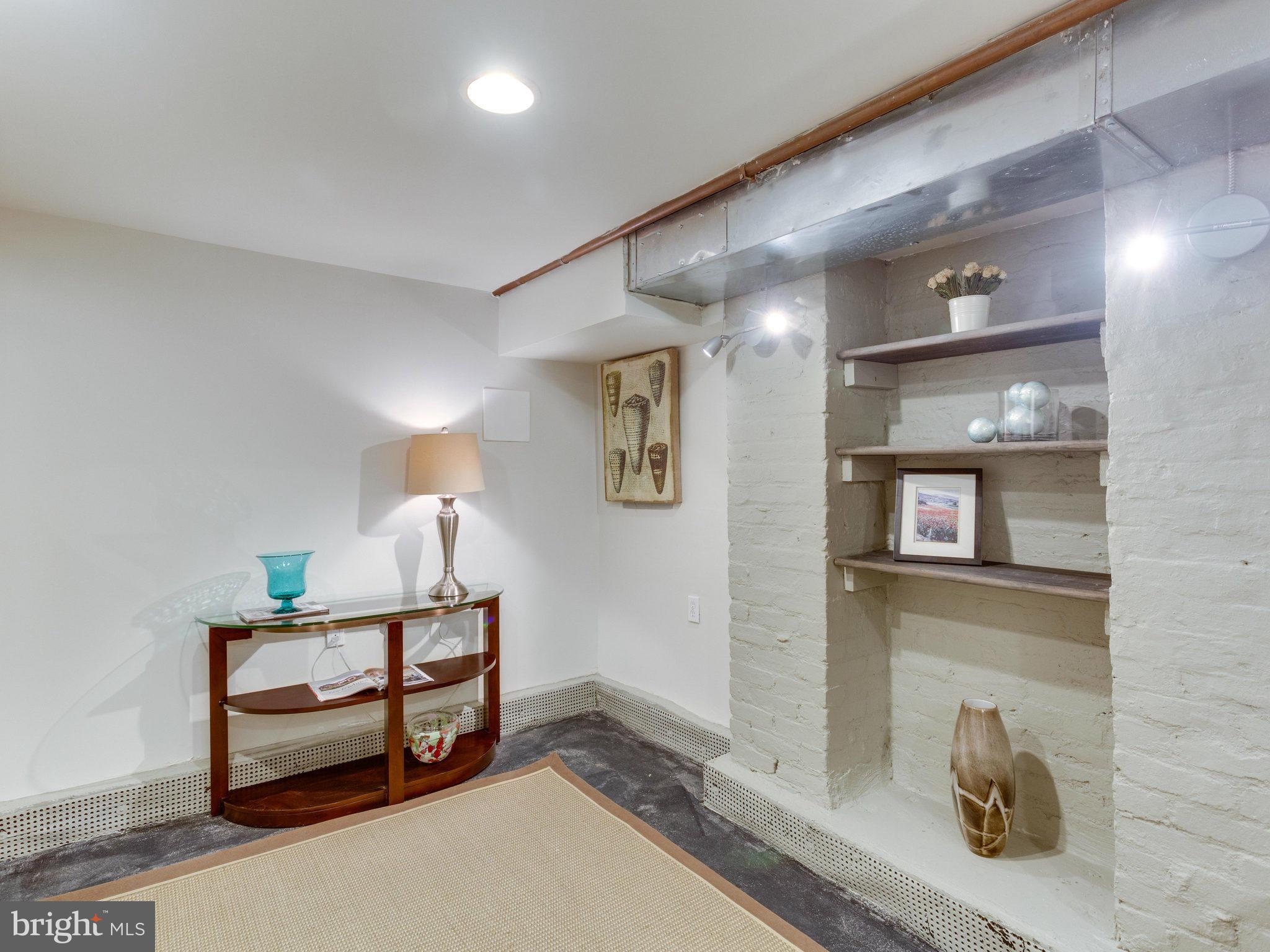 301 K Street Southeast Washington, DC 20003 - Photo 16 of 29 Interior (General)