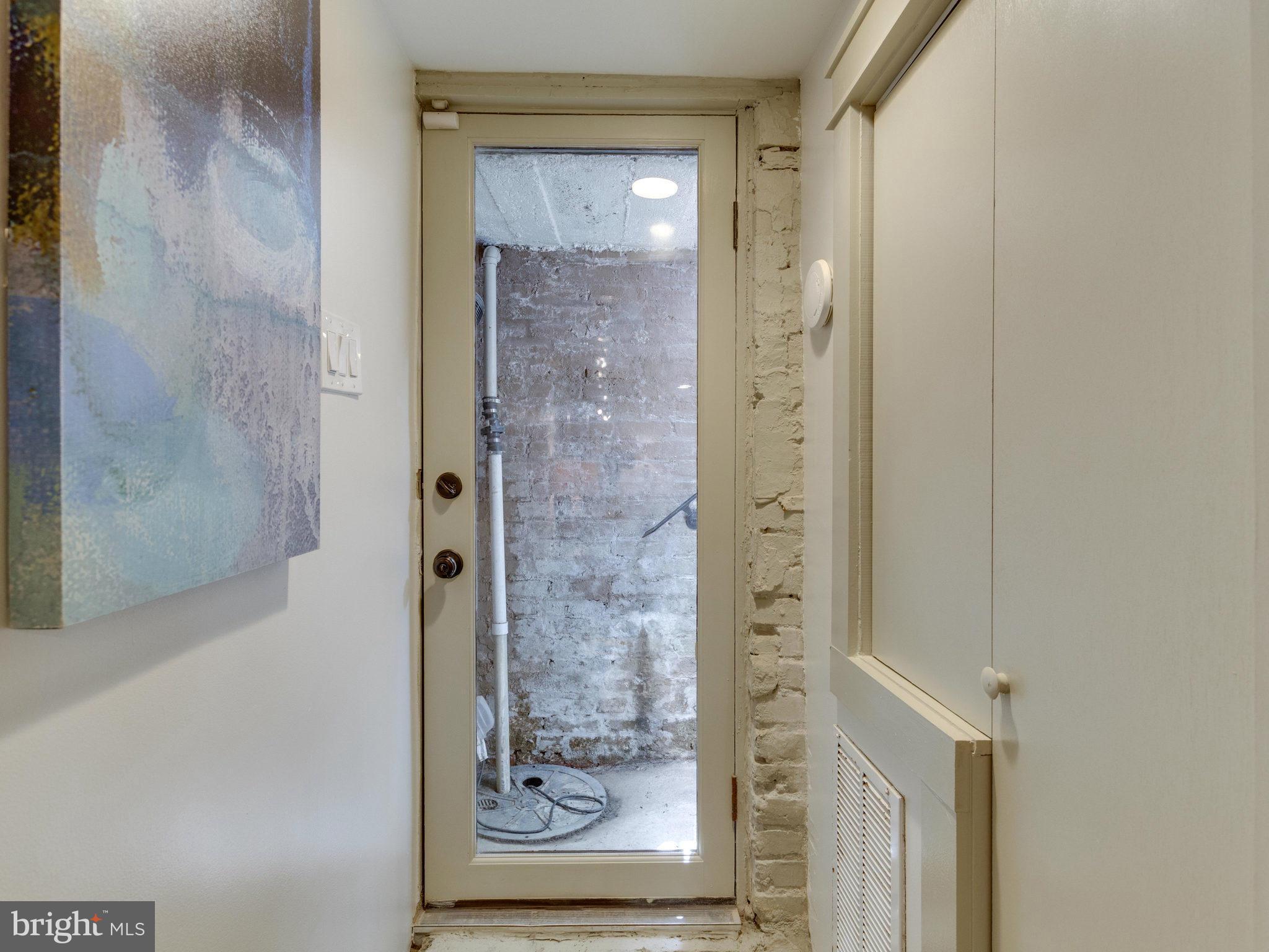 301 K Street Southeast Washington, DC 20003 - Photo 17 of 29 Interior (General)