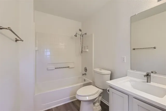 $319,000 | 131 Hilldale Court, Kyle, TX 78640