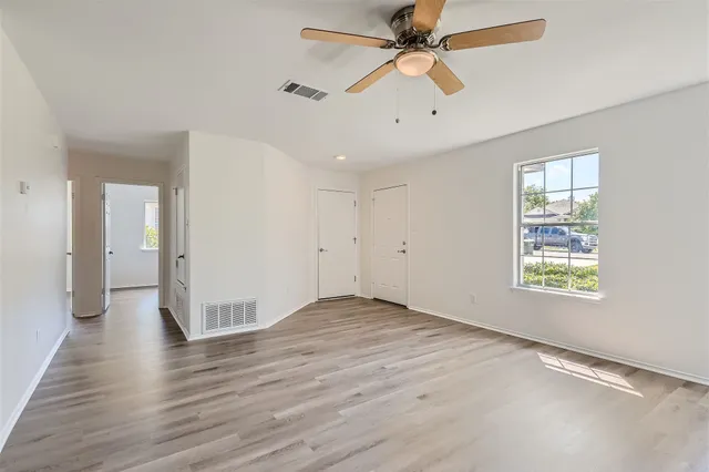 $319,000 | 131 Hilldale Court, Kyle, TX 78640