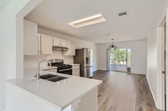 $319,000 | 131 Hilldale Court, Kyle, TX 78640