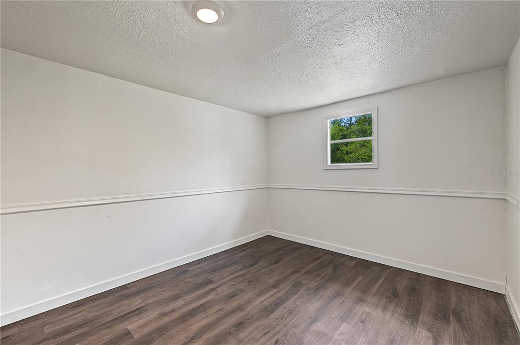 7257 Berry Road Zephyrhills, FL 33540 - Photo 34 of 43 Gallery Image 34