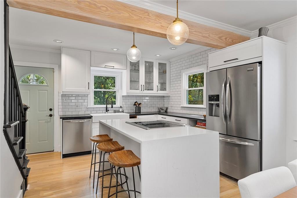 275 Rocky Ford Road Northeast Atlanta, GA 30317 - Photo 12 of 48