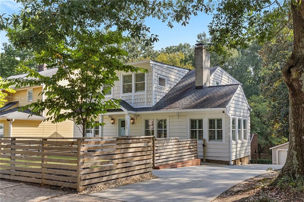 275 Rocky Ford Road Northeast Atlanta, GA 30317 - Photo 2 of 48