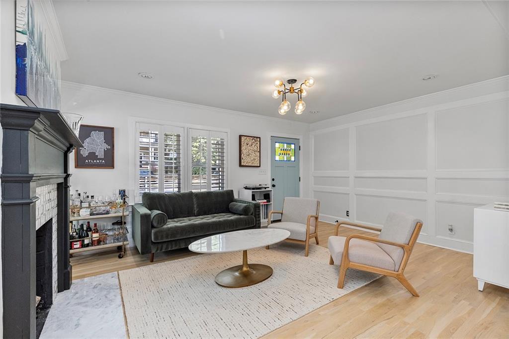 275 Rocky Ford Road Northeast Atlanta, GA 30317 - Photo 8 of 48