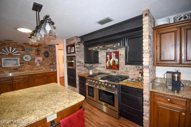 $799,000 | 1925 West Highway 318, Citra, FL 32113