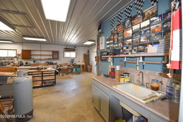 $799,000 | 1925 West Highway 318, Citra, FL 32113