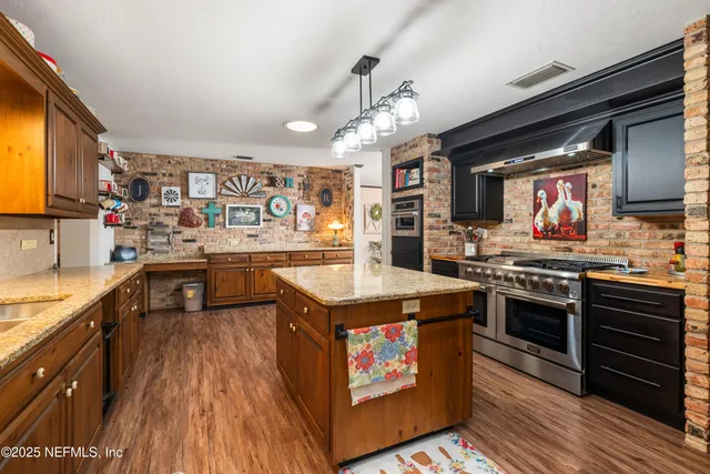 $799,000 | 1925 West Highway 318, Citra, FL 32113