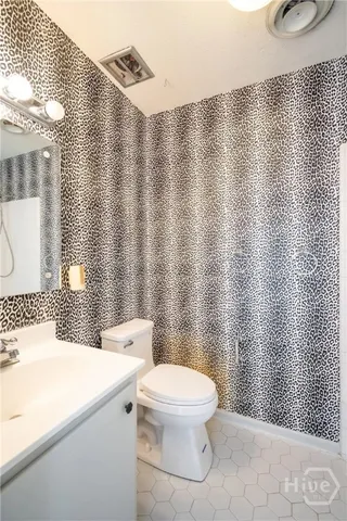 $350,000 | 42 North Stratford Drive, Athens, GA 30605