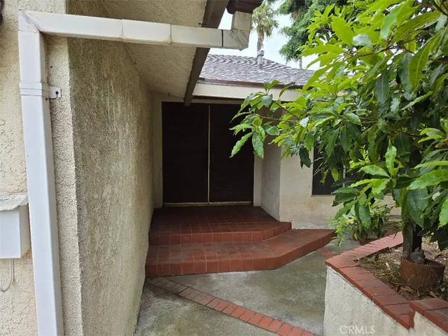 a view of a entryway door of the house