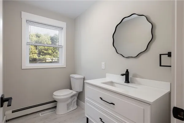 $850,000 | 311 Hope Road, Cranston, RI 02921