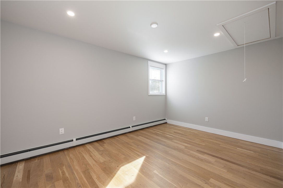 311 Hope Road Cranston, RI 02921 - Photo 21 of 33