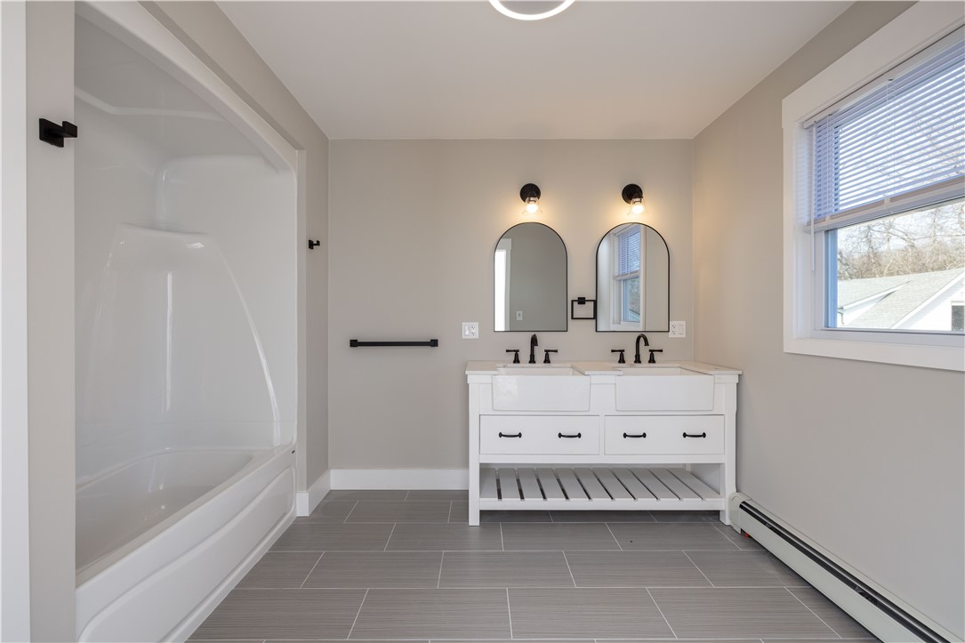 311 Hope Road Cranston, RI 02921 - Photo 22 of 33