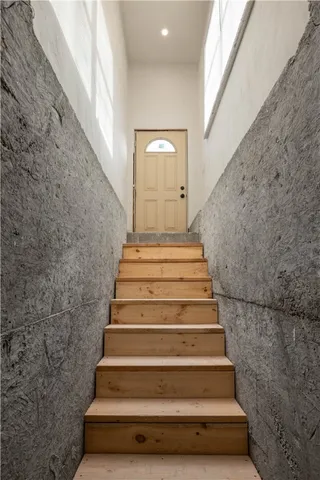 $860,000 | 311 Hope Road, Cranston, RI 02921