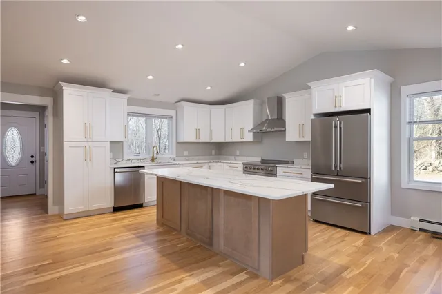 $860,000 | 311 Hope Road, Cranston, RI 02921