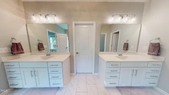 $869,900 | 1880 Woodall Crest Drive, Apex, NC 27502