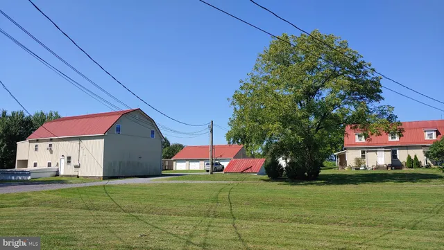 $1,200 | 52 Pear Road, Mohrsville, PA 19541