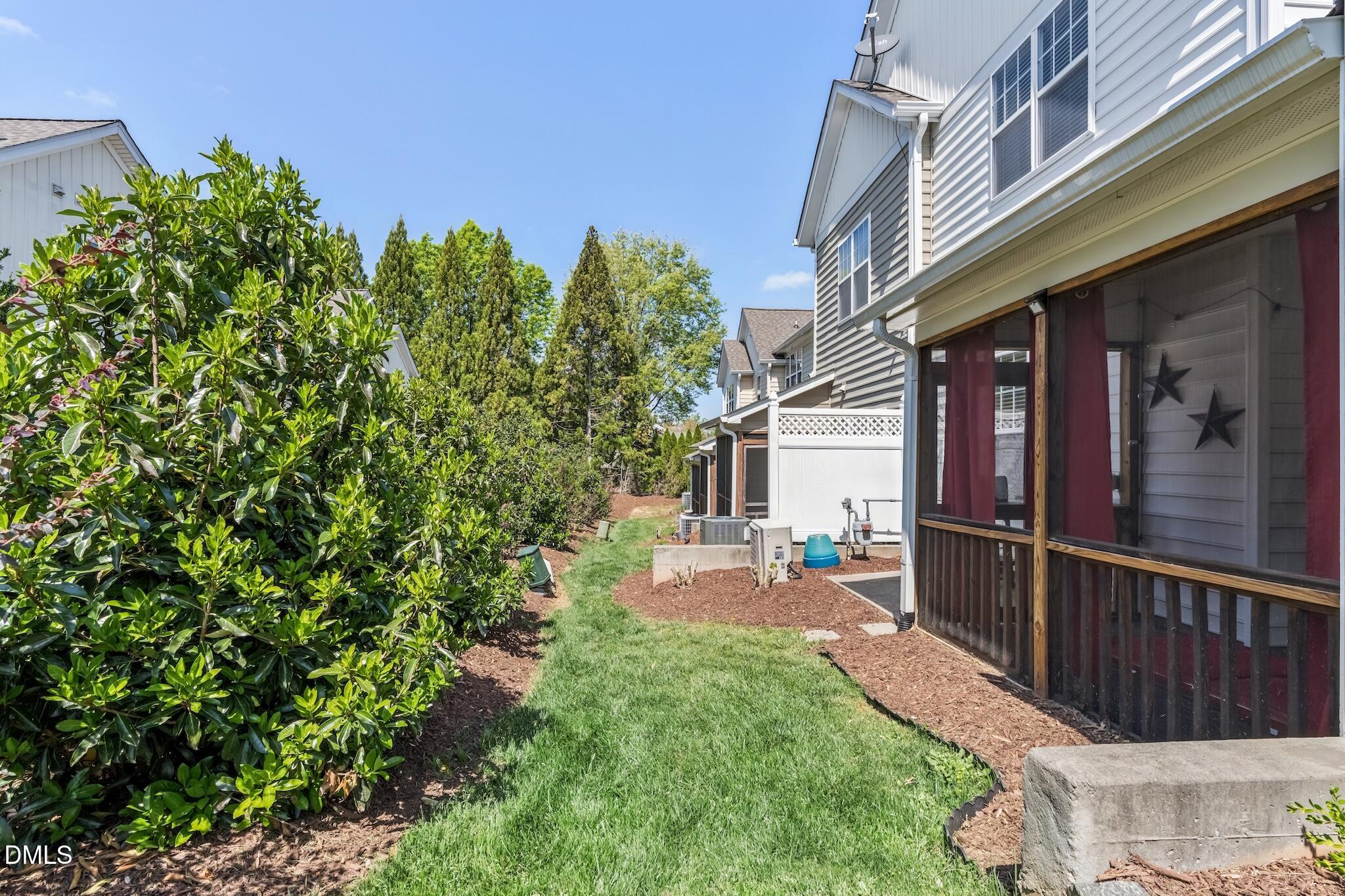 4608 Kings Garden Road Raleigh, NC 27612 - Photo 31 of 36 DSC09587