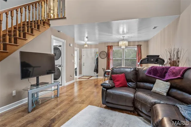 $175,000 | 214 Holly Tree Lane, Farmington, MO 63640