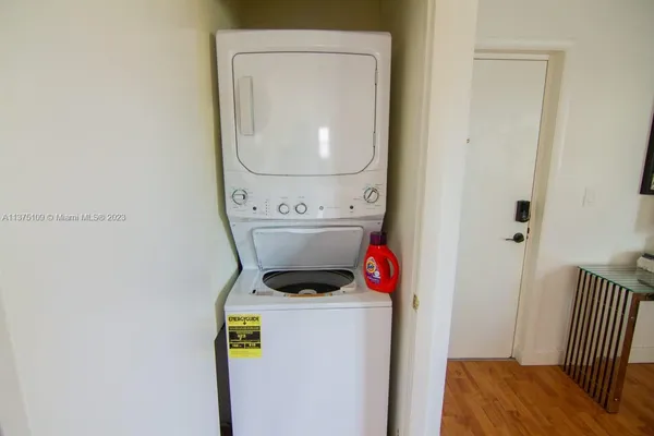 $2,500 | 753 Michigan Avenue, Unit 3D, Miami Beach, FL 33139