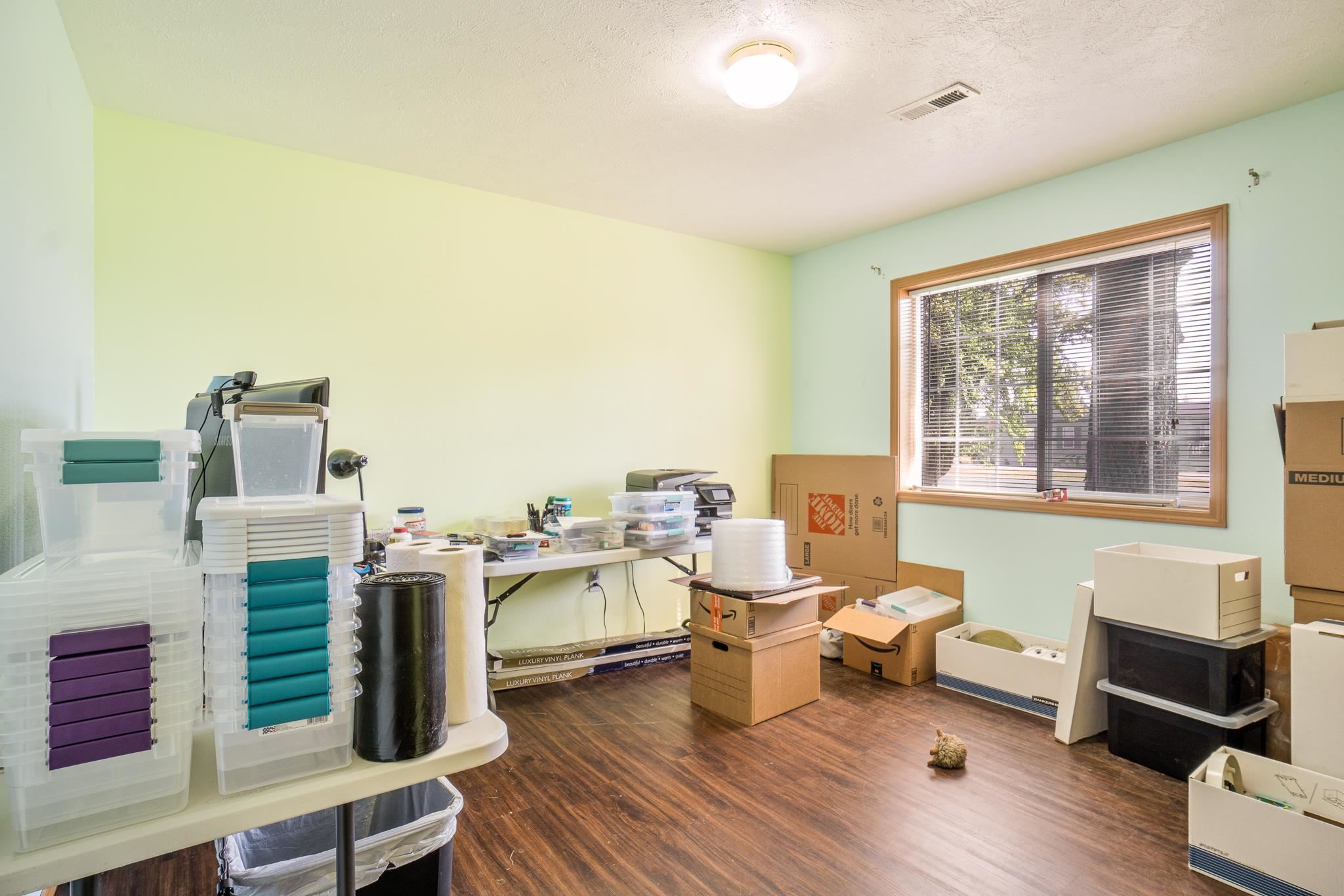 13015 North Yale Road Mead, WA 99021 - Photo 20 of 39 Gallery Image 20