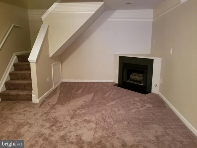 $324,900 | 9211 Azure Court, Unit 202, Manassas, VA 20110