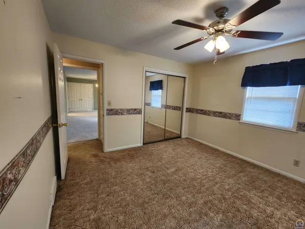 $375,000 | 763 Rd T, Hartford, KS 66854